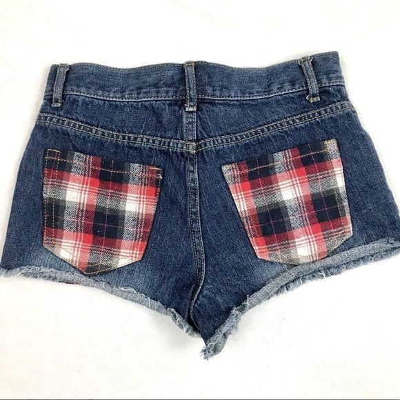 Plaid Short Shorts - Picture 3 of 4